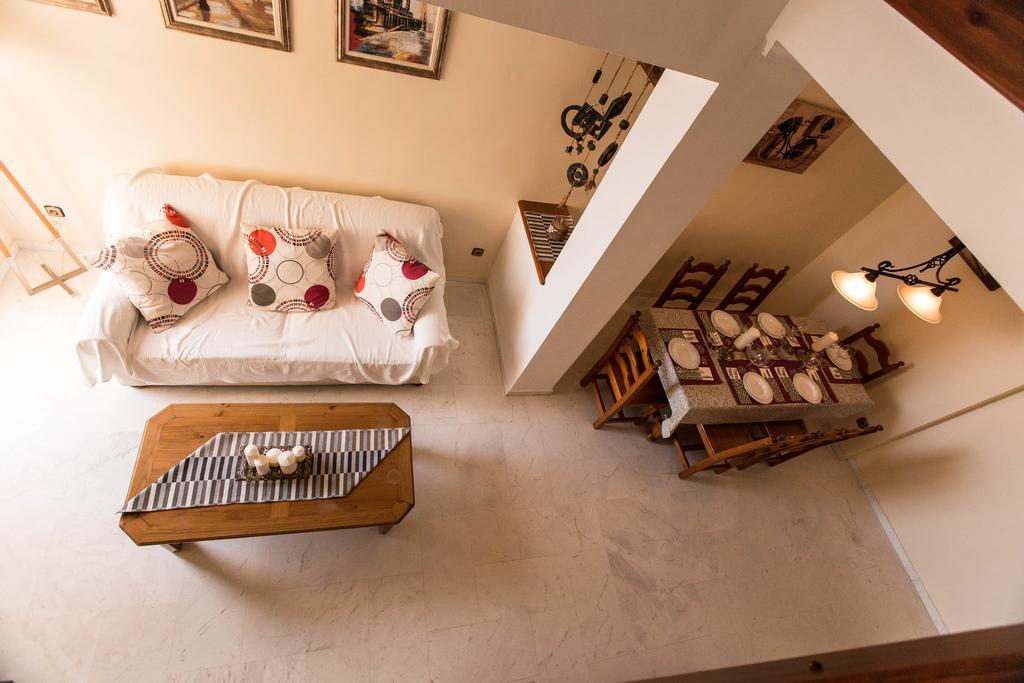 Deluxe Sea View Apartments Τορρεμολίνος Εξωτερικό φωτογραφία