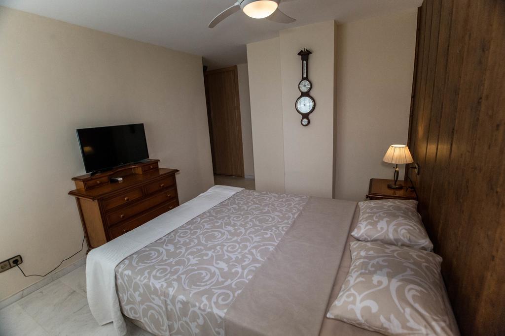 Deluxe Sea View Apartments Τορρεμολίνος Εξωτερικό φωτογραφία