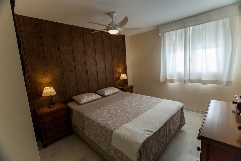 Deluxe Sea View Apartments Τορρεμολίνος Εξωτερικό φωτογραφία